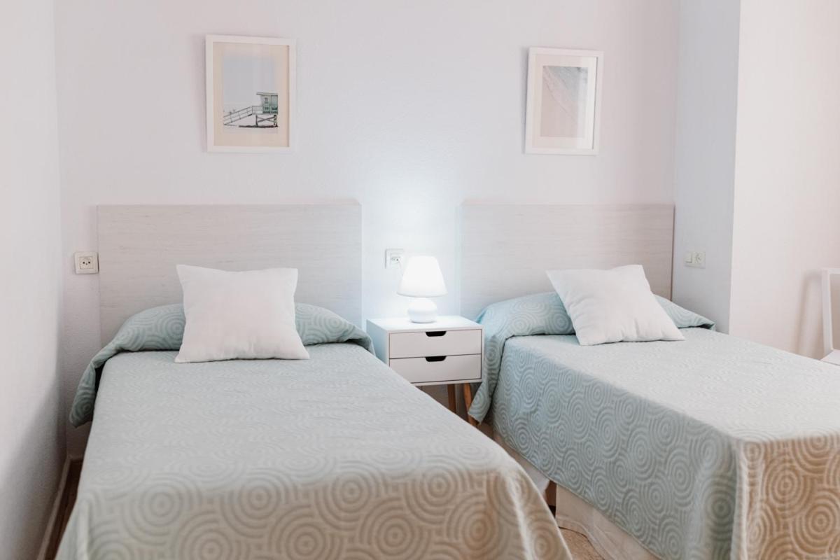 Apartamentos Pagan Сантьяго-де-ла-Рібера Екстер'єр фото